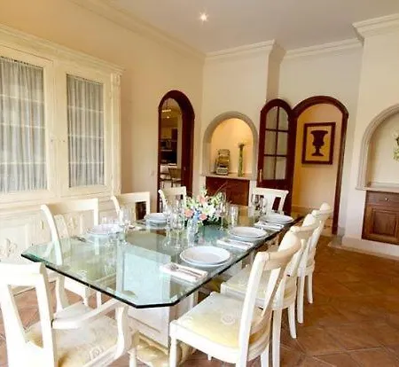Sleeps 13 Pool Air Con Wifi Villa *