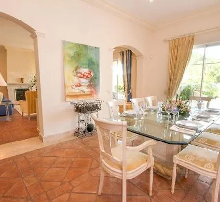 Sleeps 13 Pool Air Con Wifi Villa Quinta do Lago